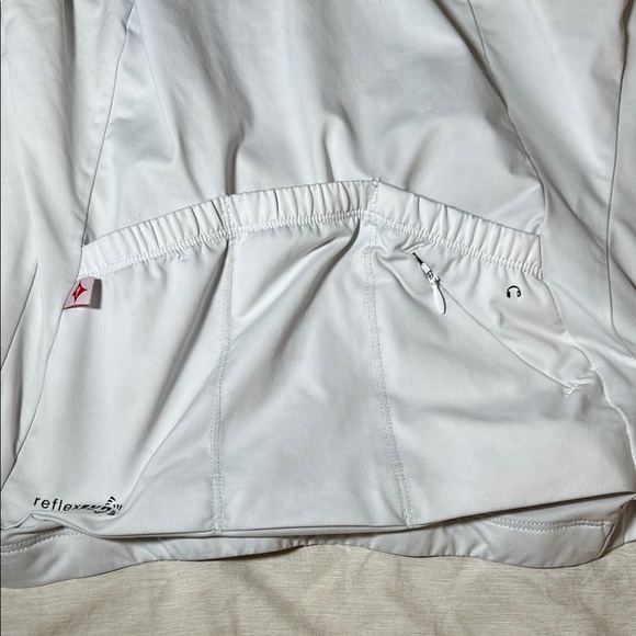 Specialized Women's White Ski Jacket with Black Accents - Picture 3 of 4